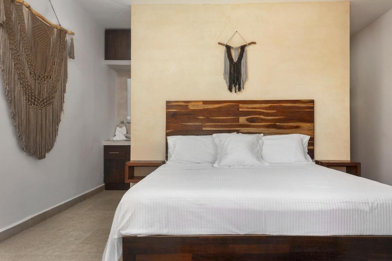 Lagoon Boutique - Adults Only Hotel 4*