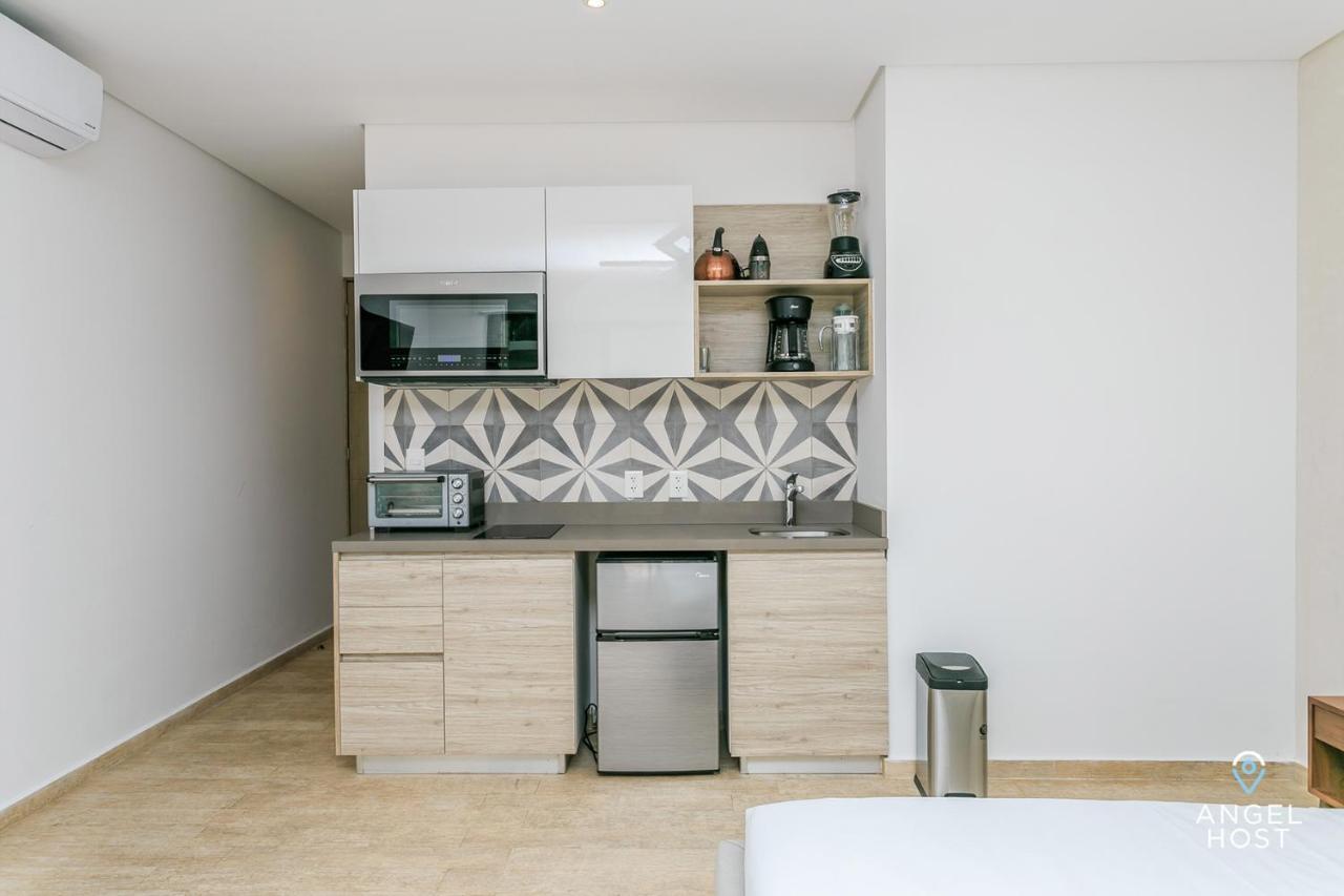 Beautifully Minimalistic Studio Wrapped In Nature By Stella