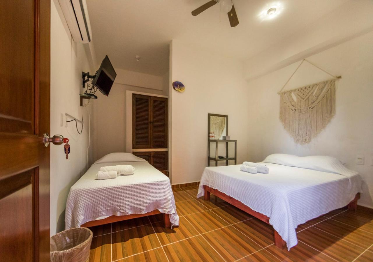 Itza La Veleta Hotel