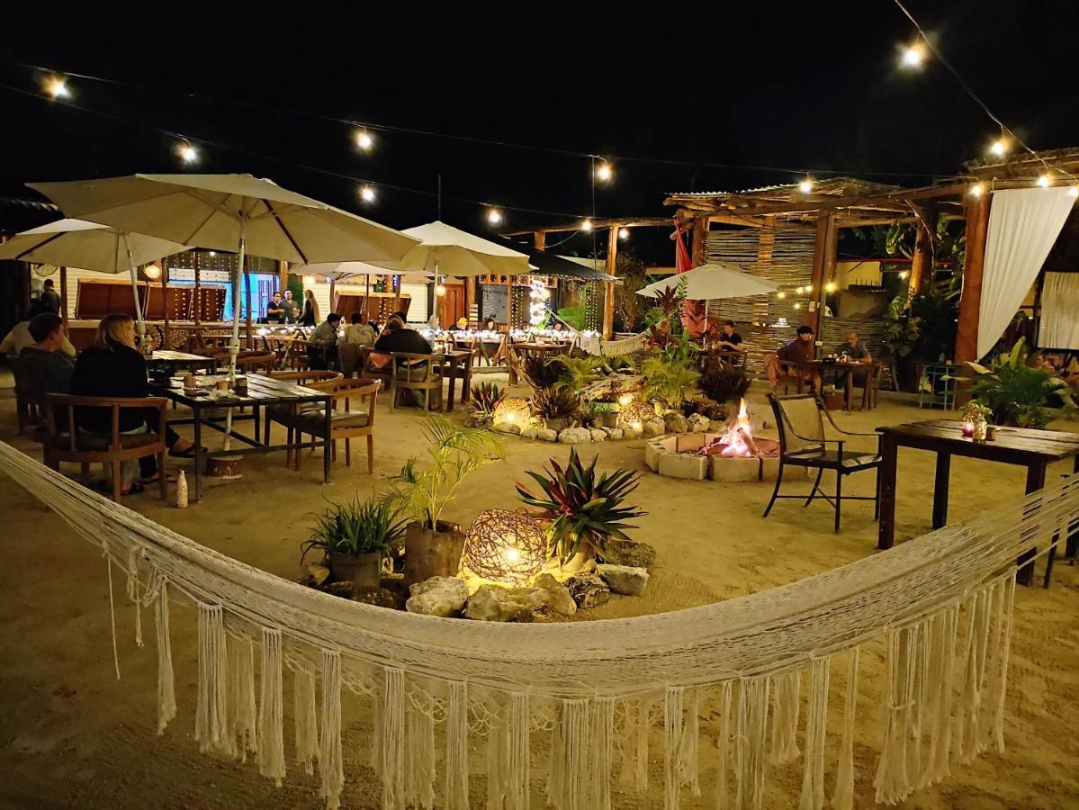Hostal The - Food, Drinks And Transportation To The And Cenotes Tulum