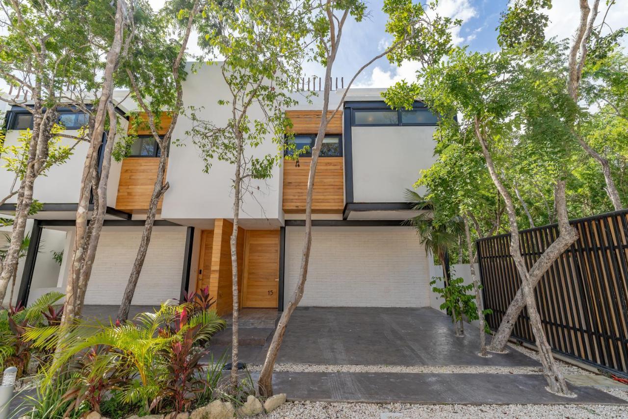 Casa & Chiit - 2 Homes With Different Shared Amenities