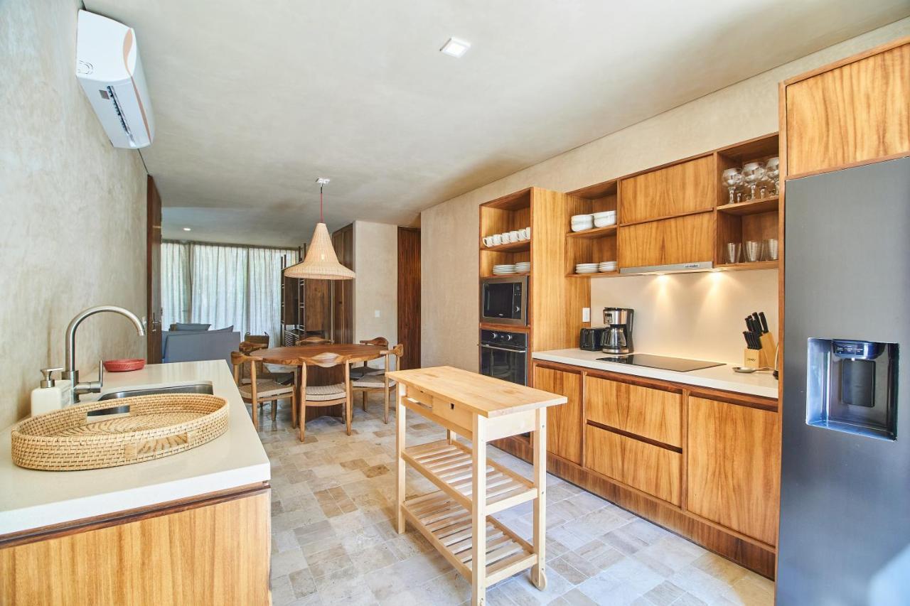 Exclusive & Luxury 2br Private Plunge Pool & Balcony Amazing Amenities Lush Gardens Apartment *