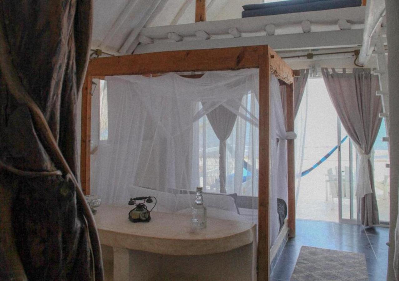 Lamar Front And Pool 3* Tulum