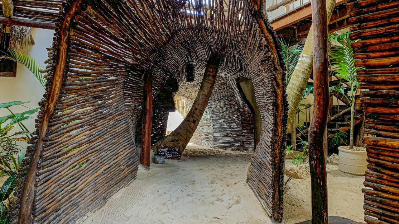Dune Boutique Located At The Party Zone (adults Only) Tulum