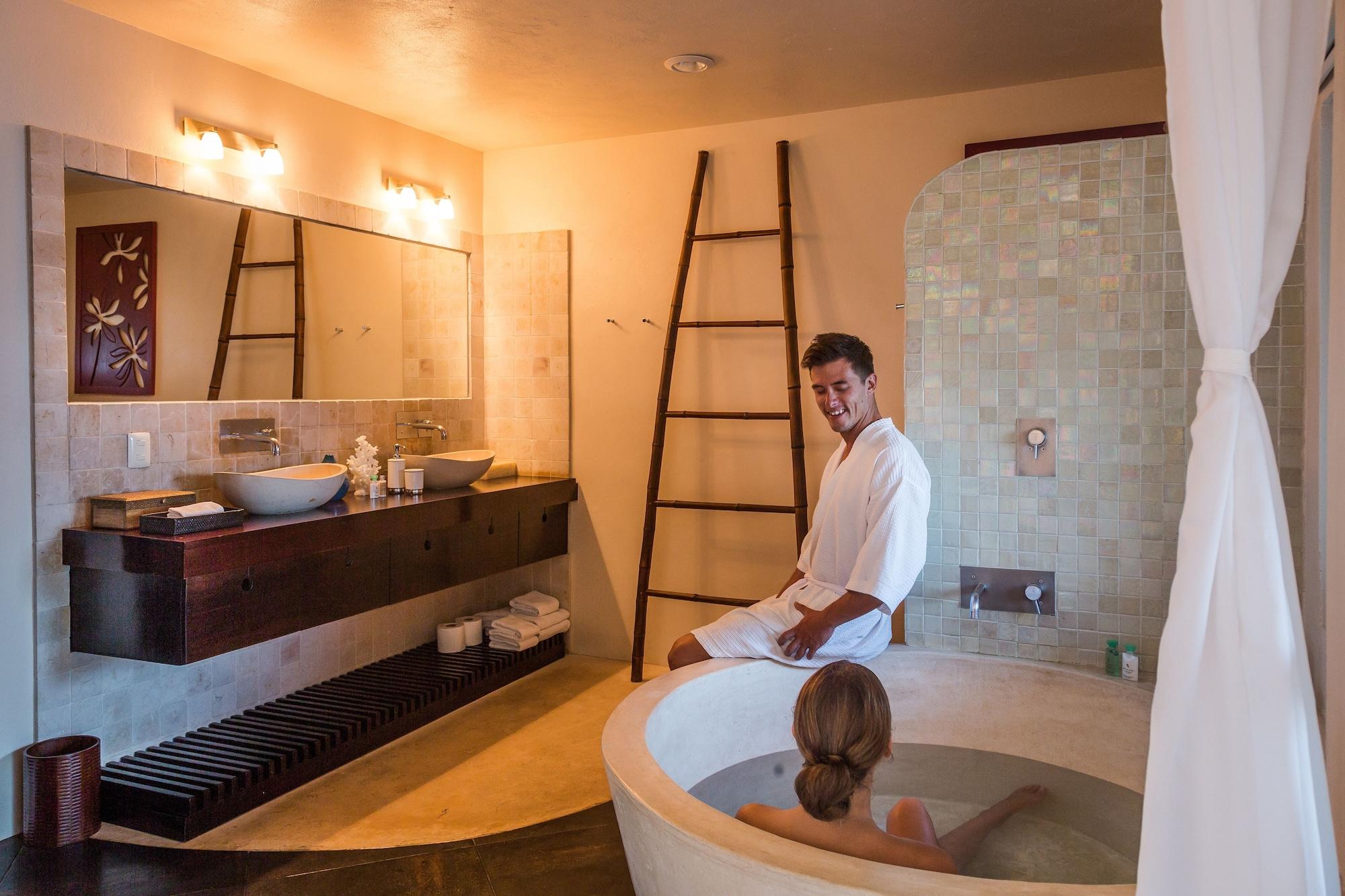 Mezzanine By La Zebra, An Slh (adults Only) Hotel