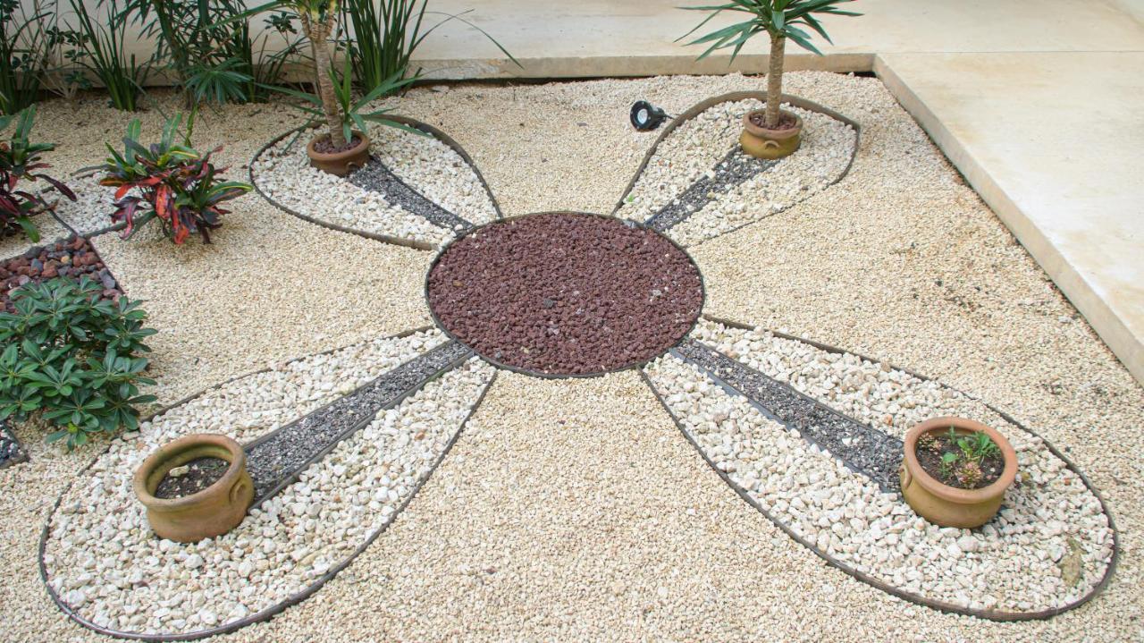 Hotel Moonshine & 3*