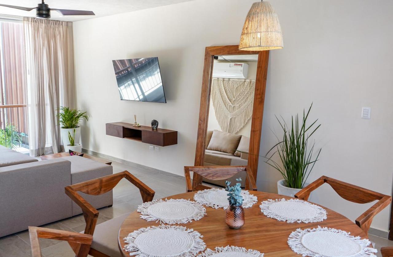 Luxury And Family In La Veleta Hotel