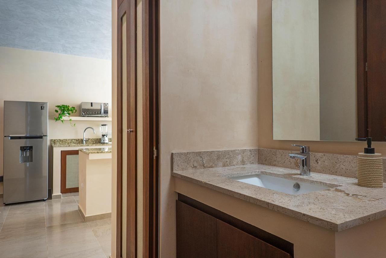 1br With Private Pool And Rooftop Access A103 Apartment