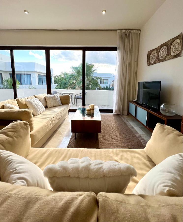 Amazing Luxury Penthouse With Sunset,sunrise View, Private Jacuzzi And Rooftop Pool *