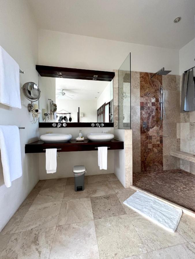 Amazing Luxury Penthouse With Sunset,sunrise View, Private Jacuzzi And Rooftop Pool