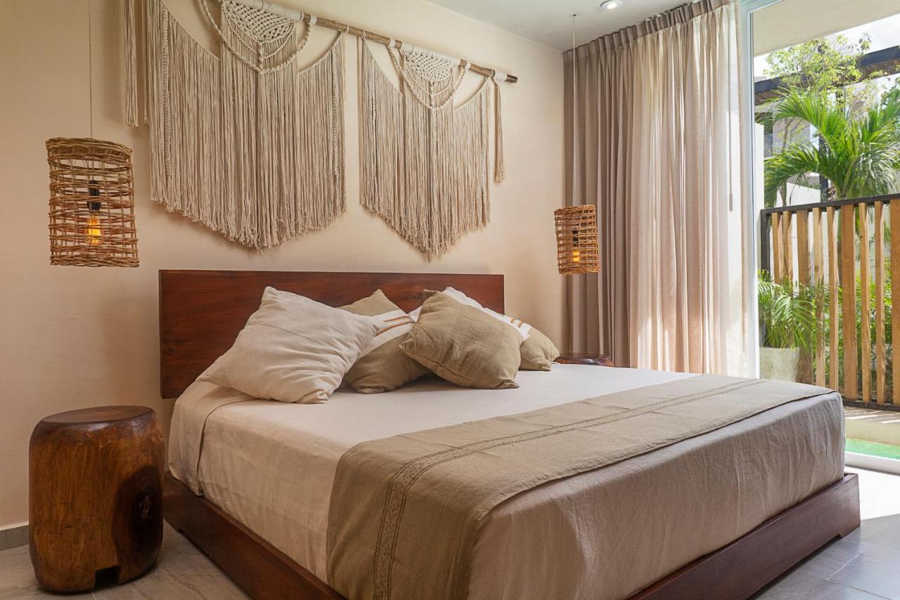 Luxury And Family In La Veleta Hotel