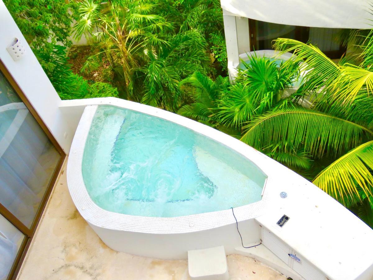 Amazing Luxury Penthouse With Sunset,sunrise View, Private Jacuzzi And Rooftop Pool Apartment