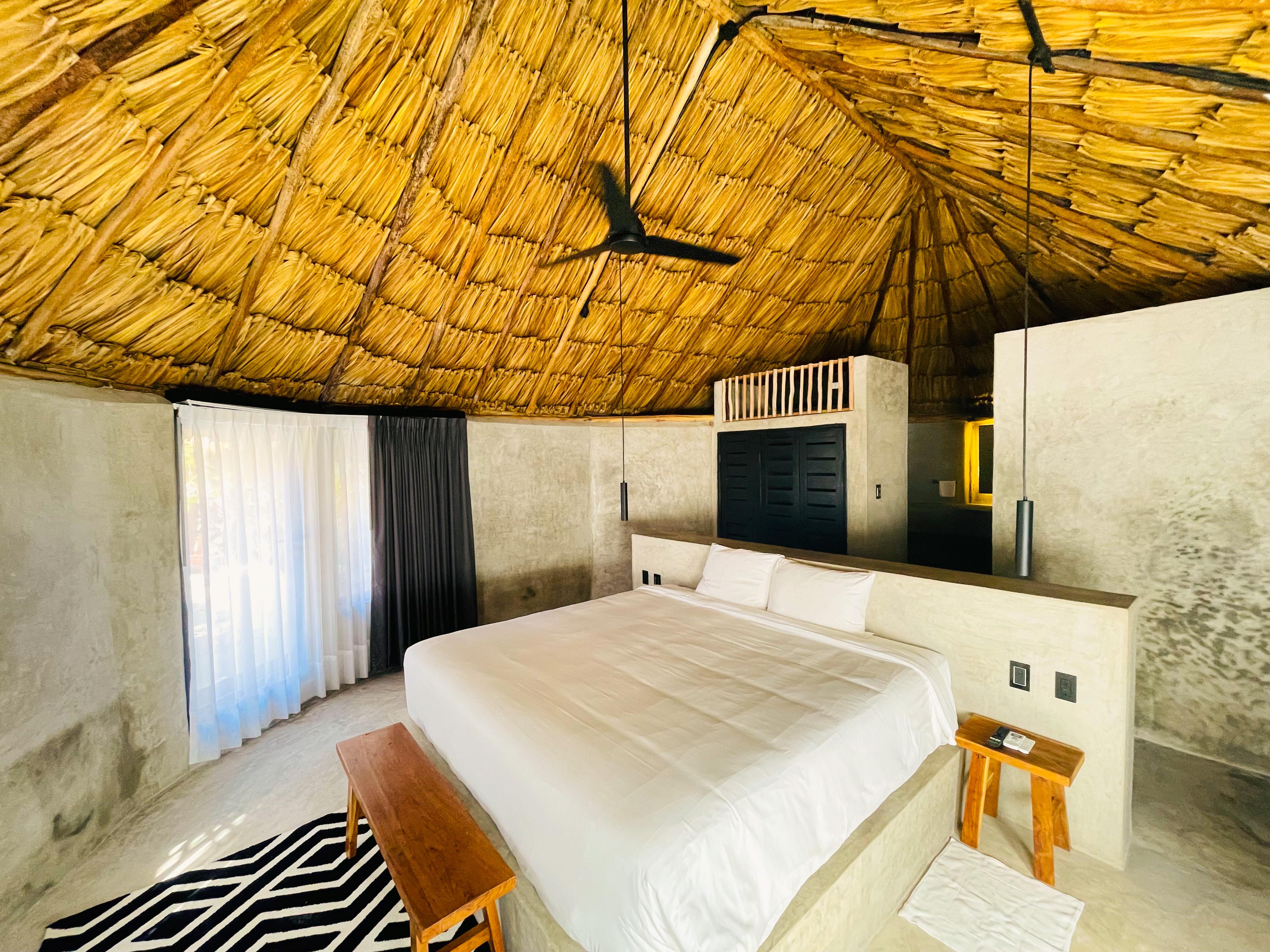 Hotel Maya By G