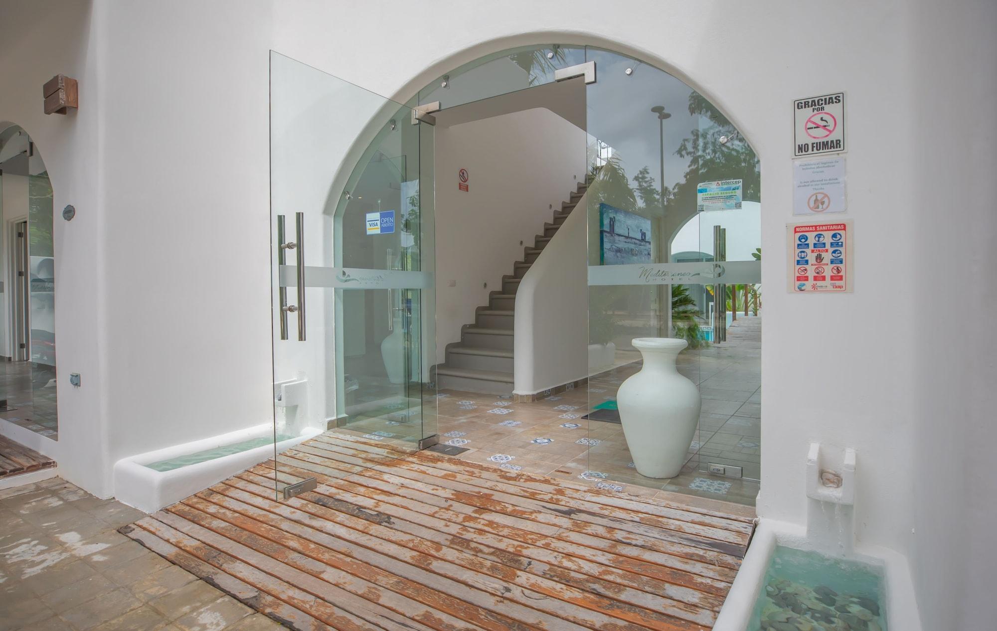 Mediterraneo Hotel 3*