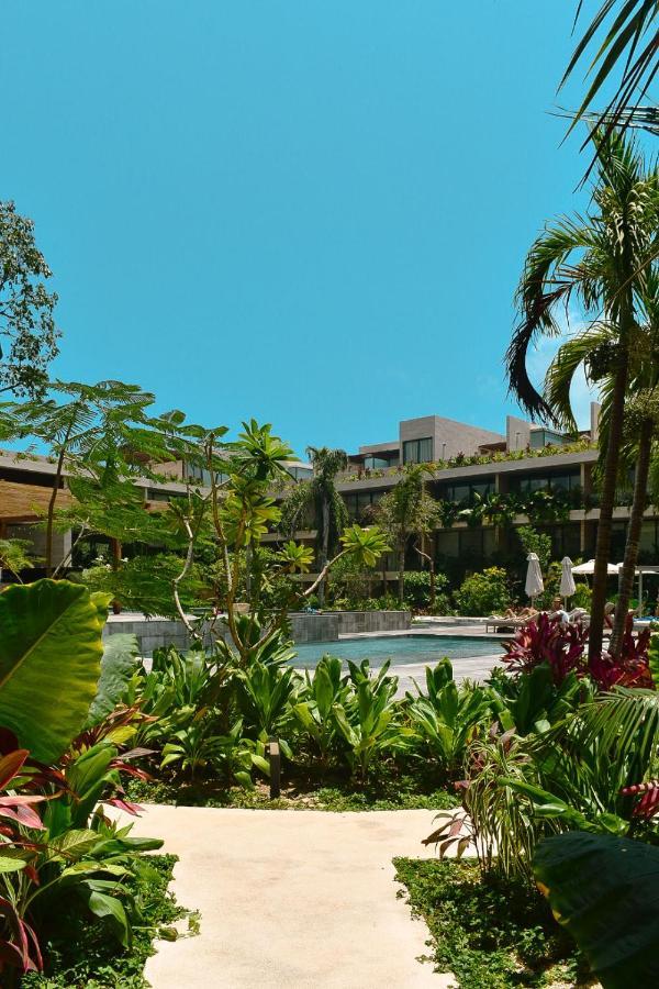 Mistiq Aparthotel 3*