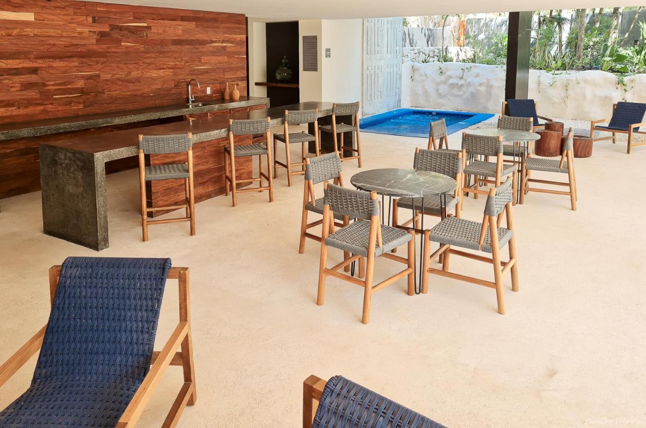 Iik By Groovy Stays- A Hip Condo-hotel With Wifi, Rooftop, Pool, Sleeps 6 Aparthotel Tulum