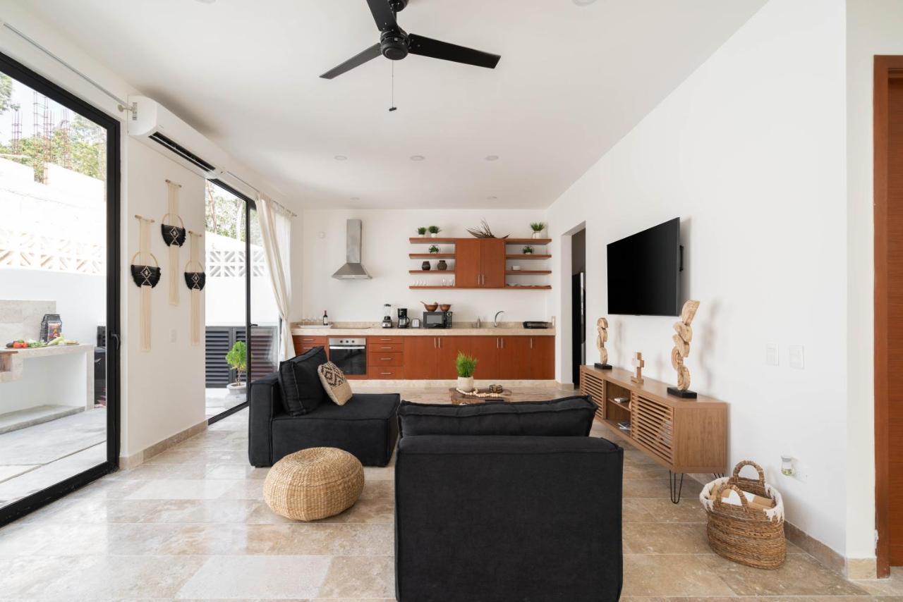 Apartment Cozy 3 Bedrooms Townhome-centrally Located-gated-wifi Tulum