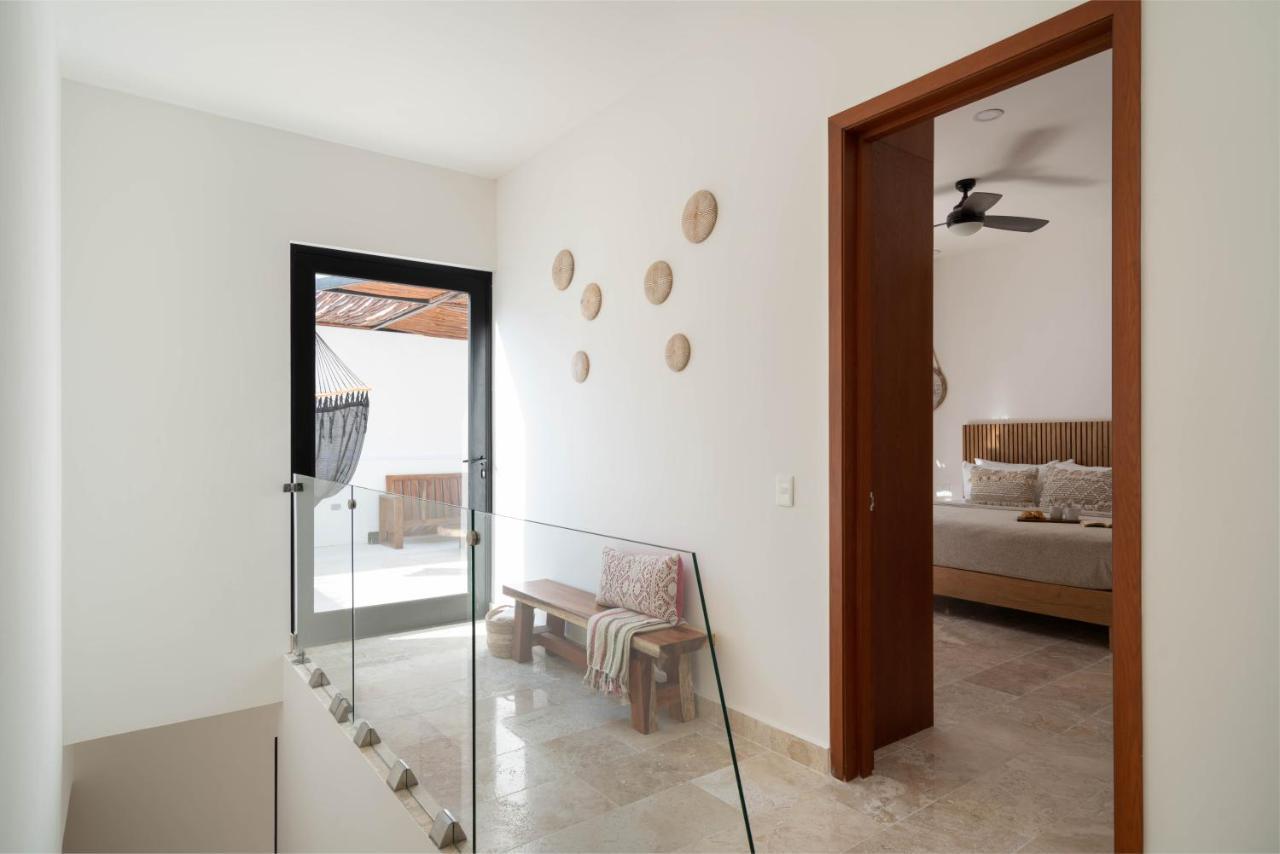 Cozy 3 Bedrooms Townhome-centrally Located-gated-wifi Apartment *