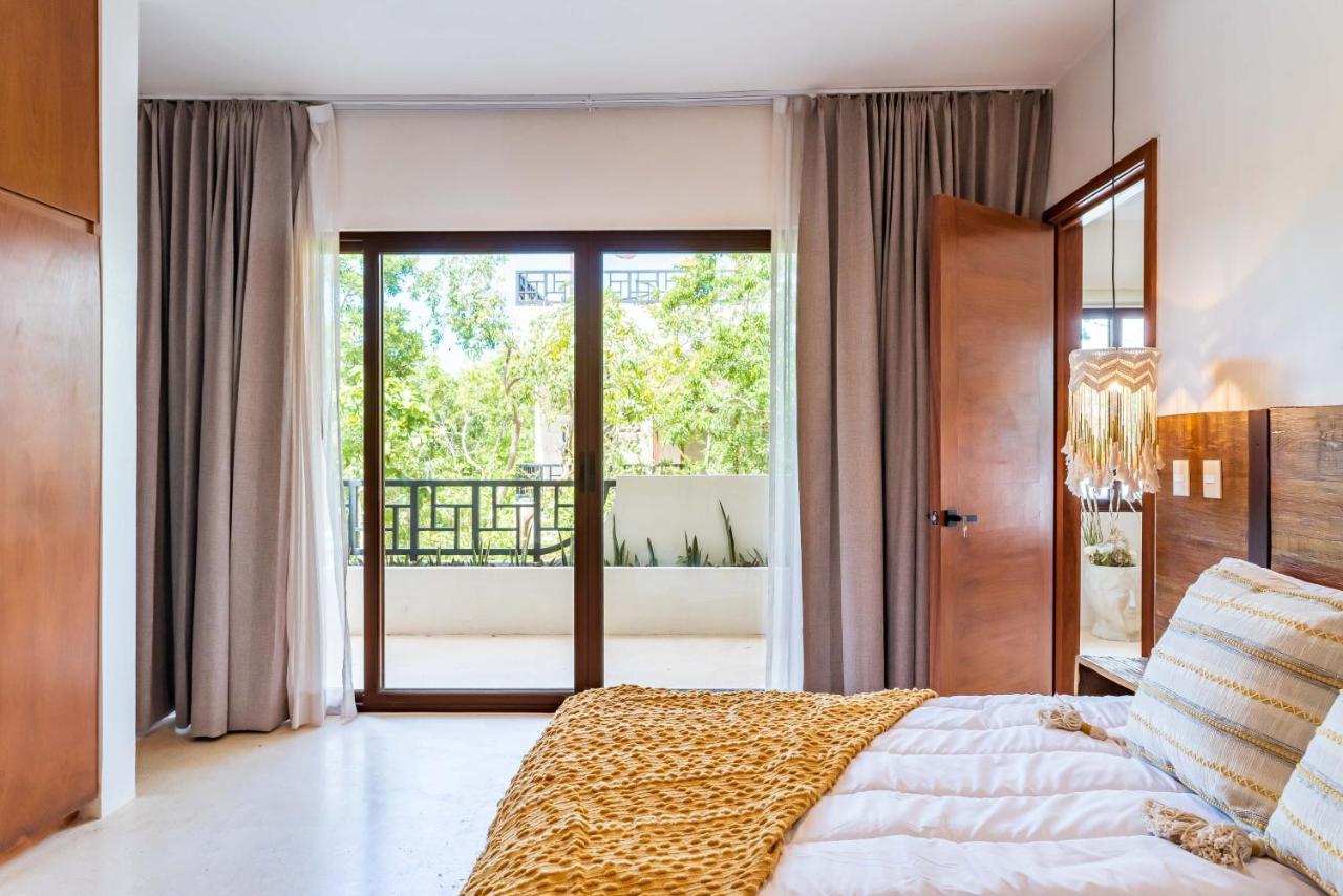 2br Luxury Penthouse With Heated Jacuzzi Rooftop Pool - Amar 203 Apartment