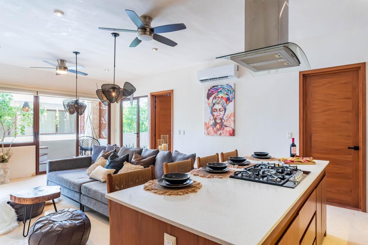 2br Luxury Penthouse With Heated Jacuzzi Rooftop Pool - Amar 203 Apartment *