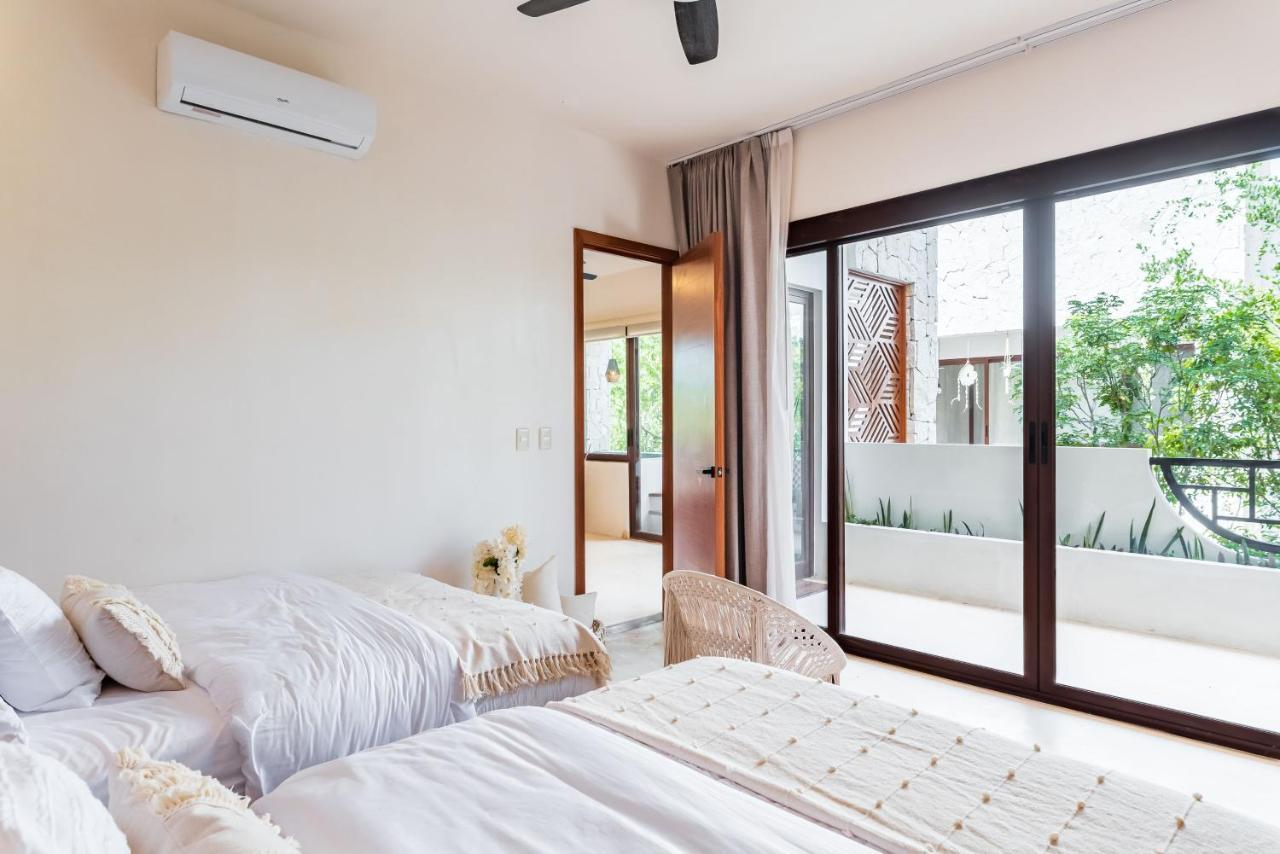 Apartment 2br Luxury Penthouse With Heated Jacuzzi Rooftop Pool - Amar 203 *