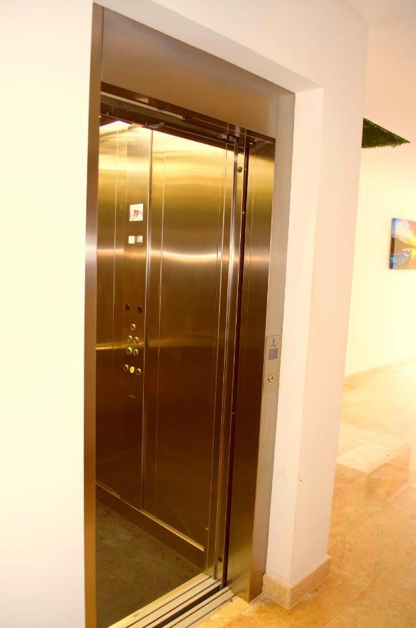 Brava Towers - Luxury