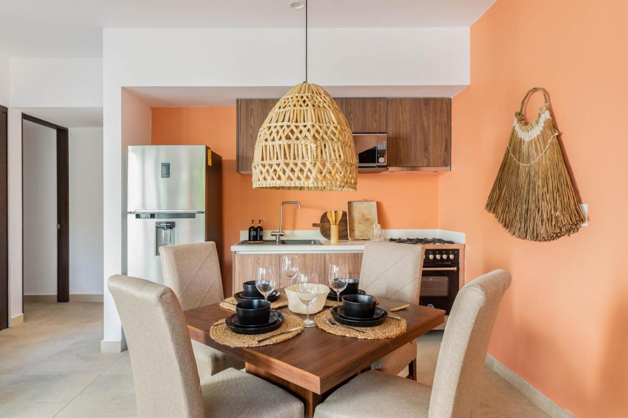 Quiet 2br In With Pool Spacious Patio Gym Apartment