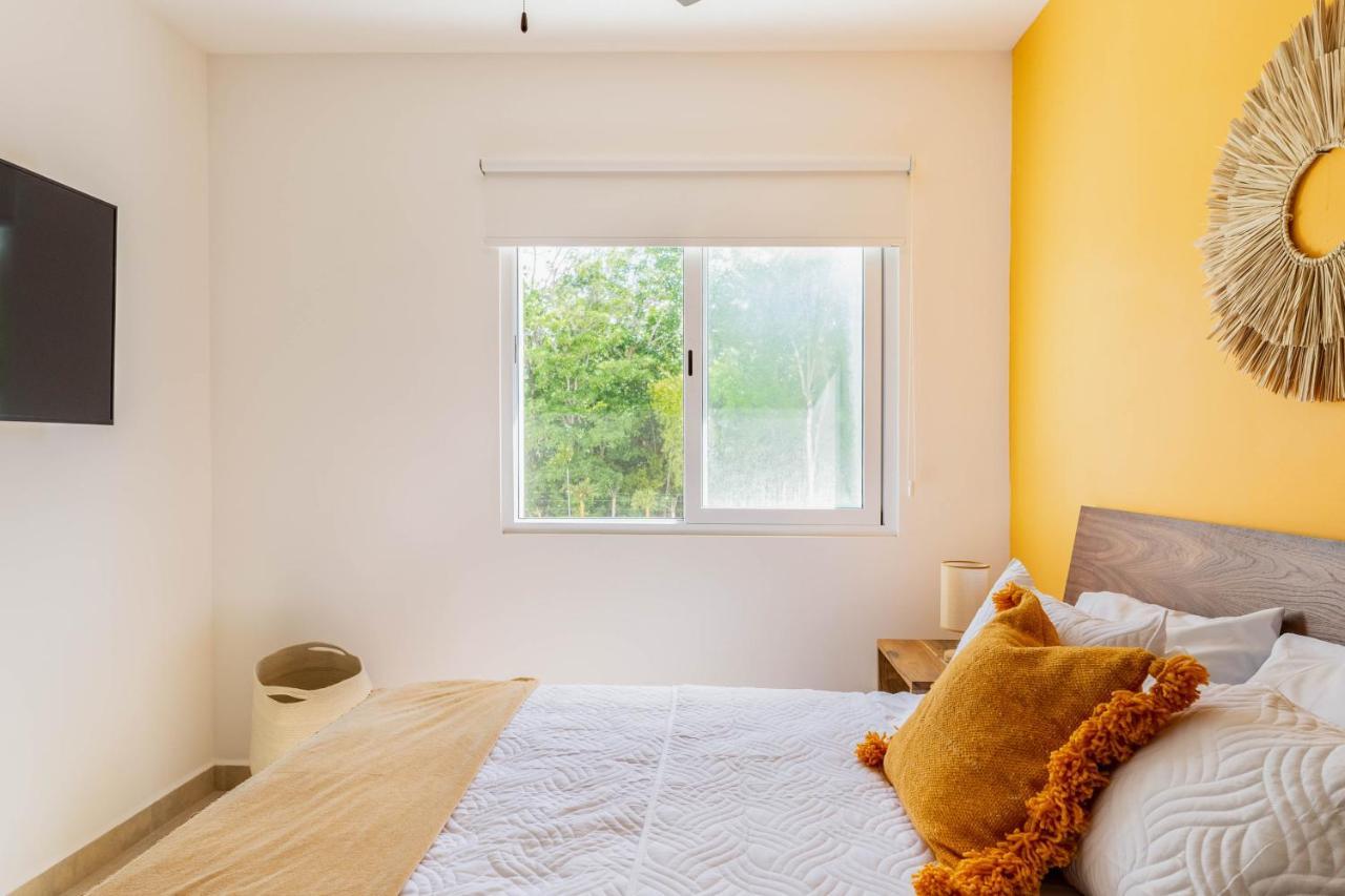 Quiet 2br In With Pool Spacious Patio Gym Apartment *