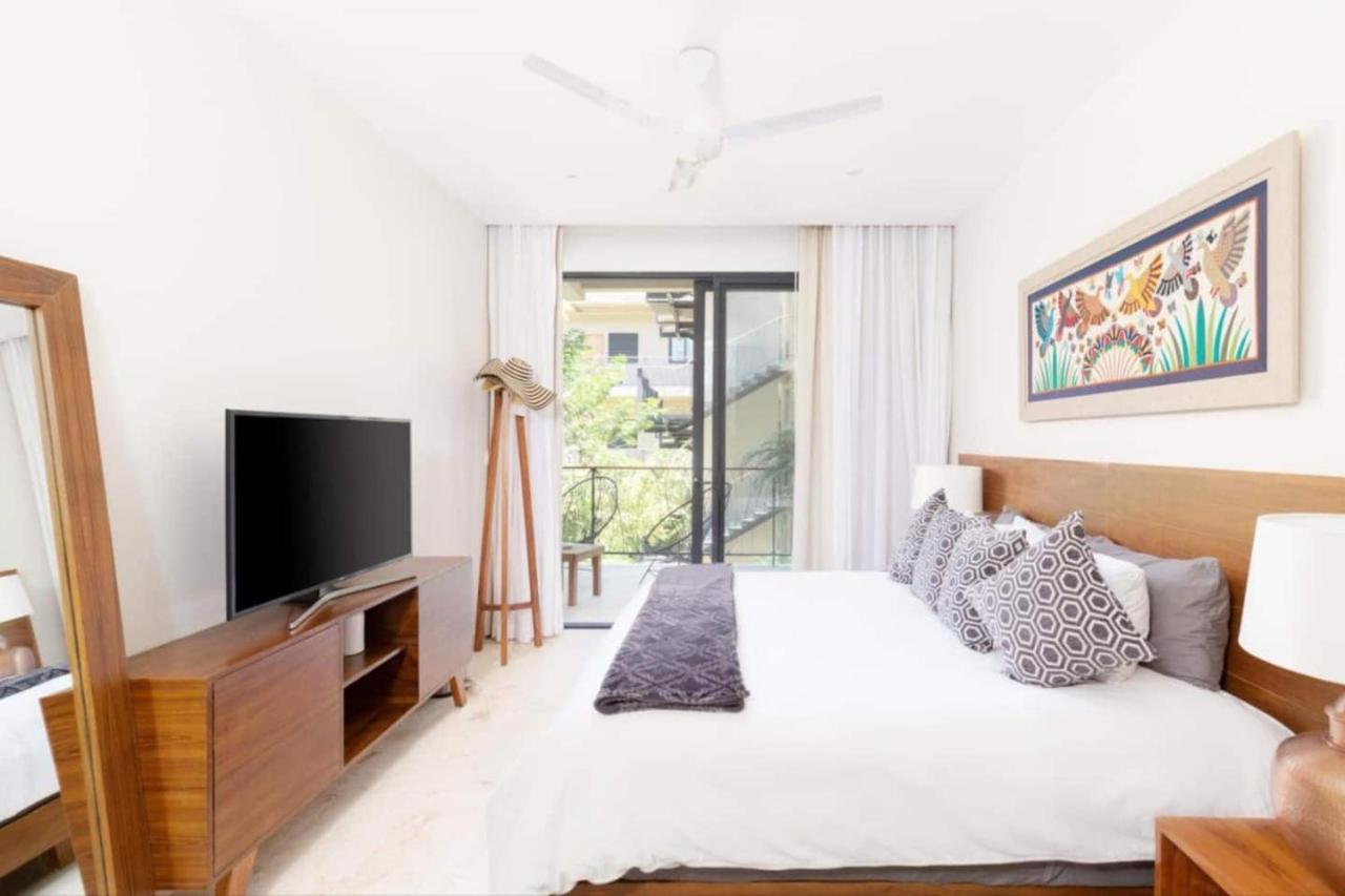 Discover The Magic Of ! Spectacular In Ki For 6 Travelers! By Yeah Hotel