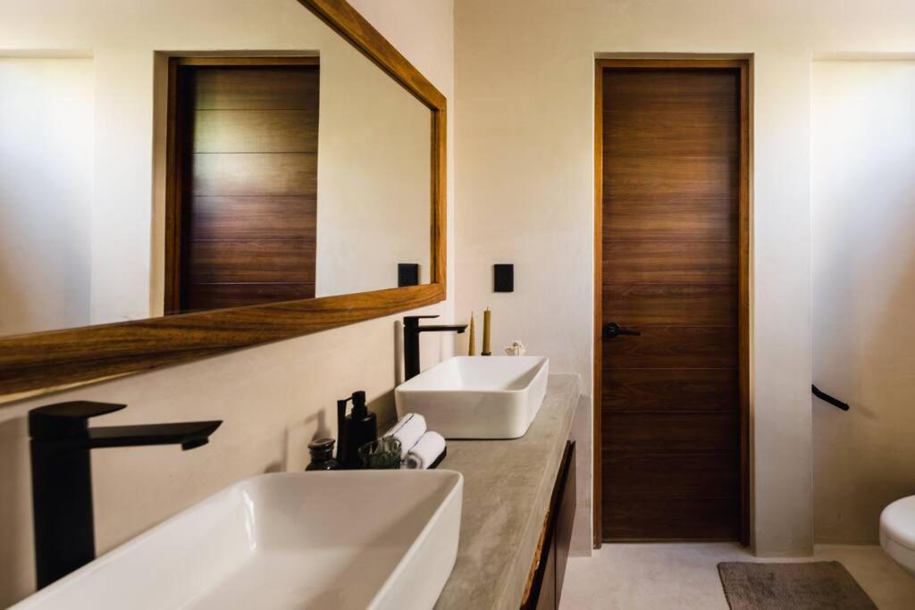 Stylish & Luxury Penthouse & Apartment, Private Pool, Private Hot Tub, Terrace And Roof At Jungle Tulum