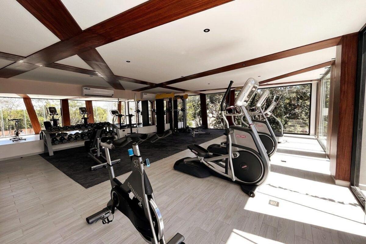 Beautiful Penthouse With Private Terrace And Jacuzzi *