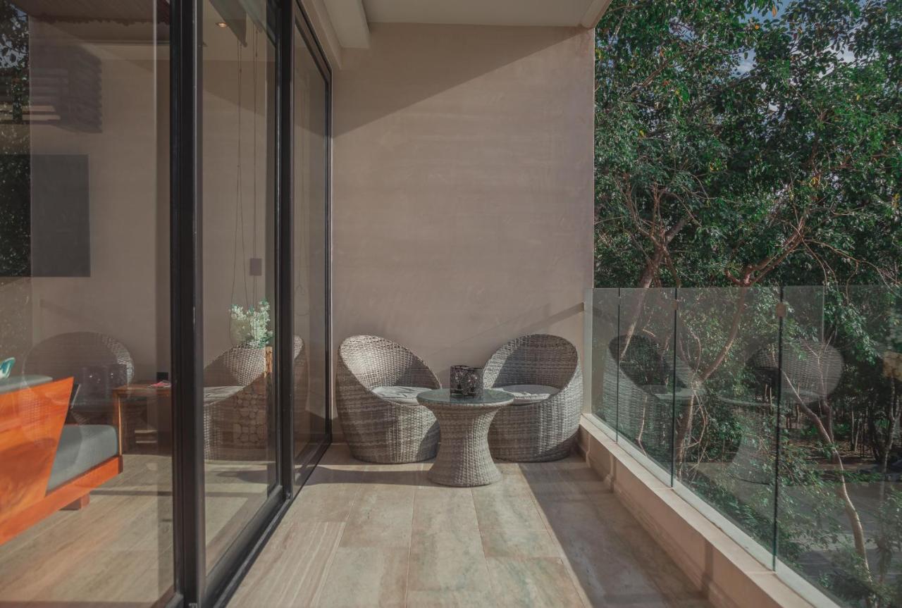 Stylish & Luxury Penthouse & Apartment, Private Pool, Private Hot Tub, Terrace And Roof At Jungle Apartment Tulum