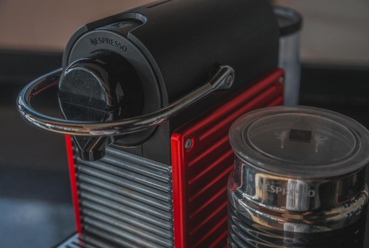 Stylish & Luxury Penthouse & Apartment, Private Pool, Private Hot Tub, Terrace And Roof At Jungle *