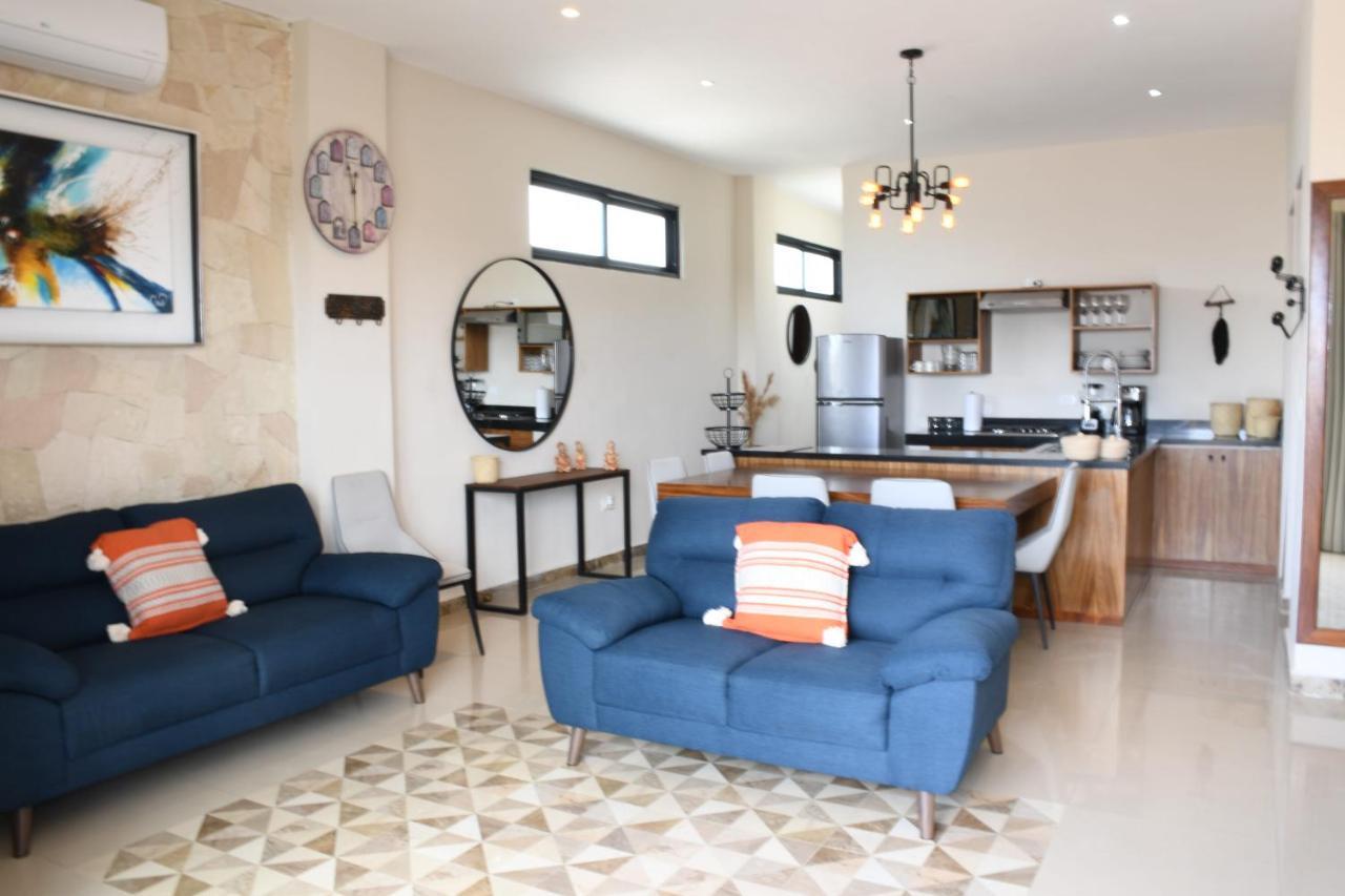 Casa Luz Downtown In Apartment