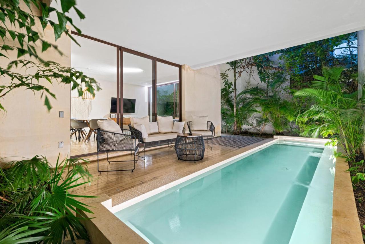 Private Pool For Groups *