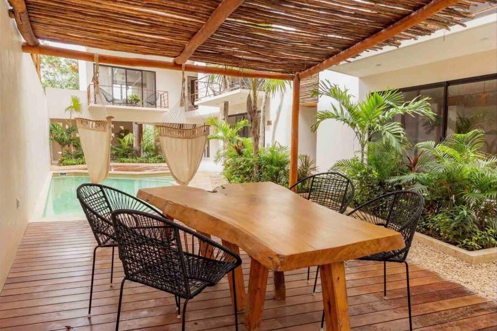 Saskab 2 King In The Jungle W/ Pool&yoga Apartment
