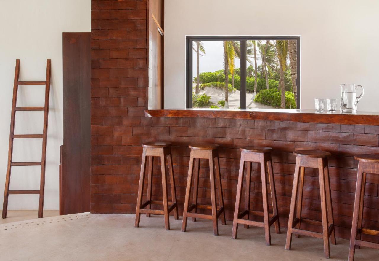 Villa Beachfront Playaaekun *