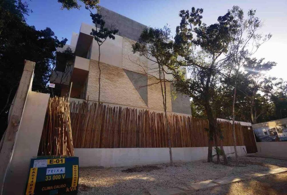 Apartment Paraiso S9 *