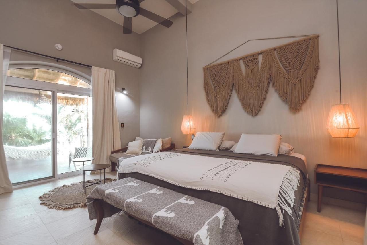 Destiny Front Luxury *