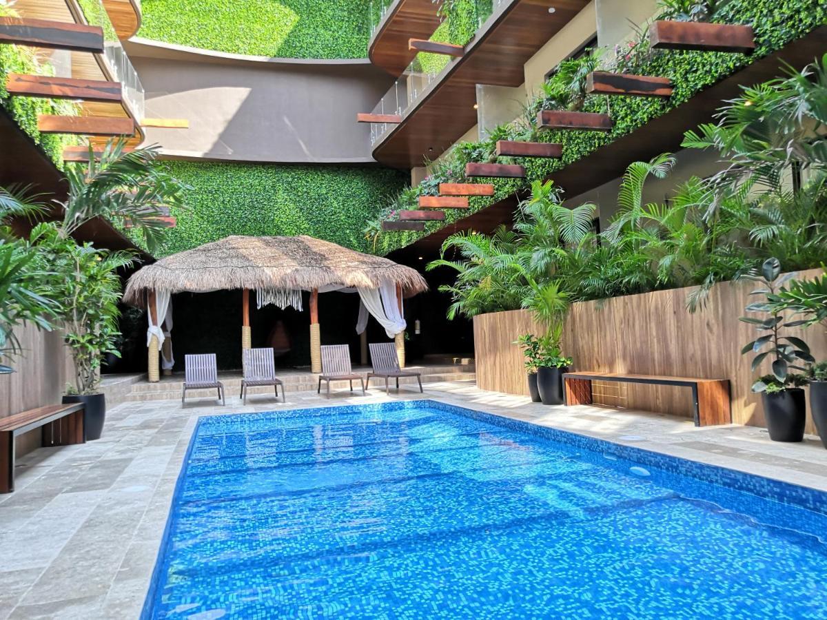 Menesse Luxury By Spot Apartment