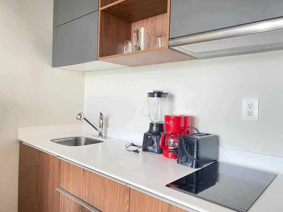 Con Piscina En El Roof Apartment