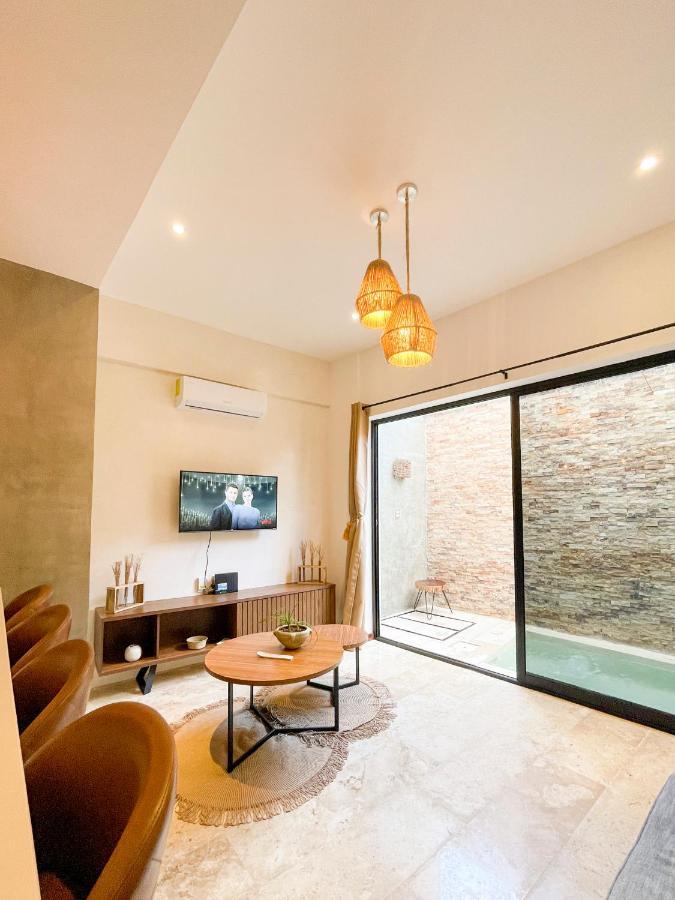 Apartment Hostpal Noil Zama Residences