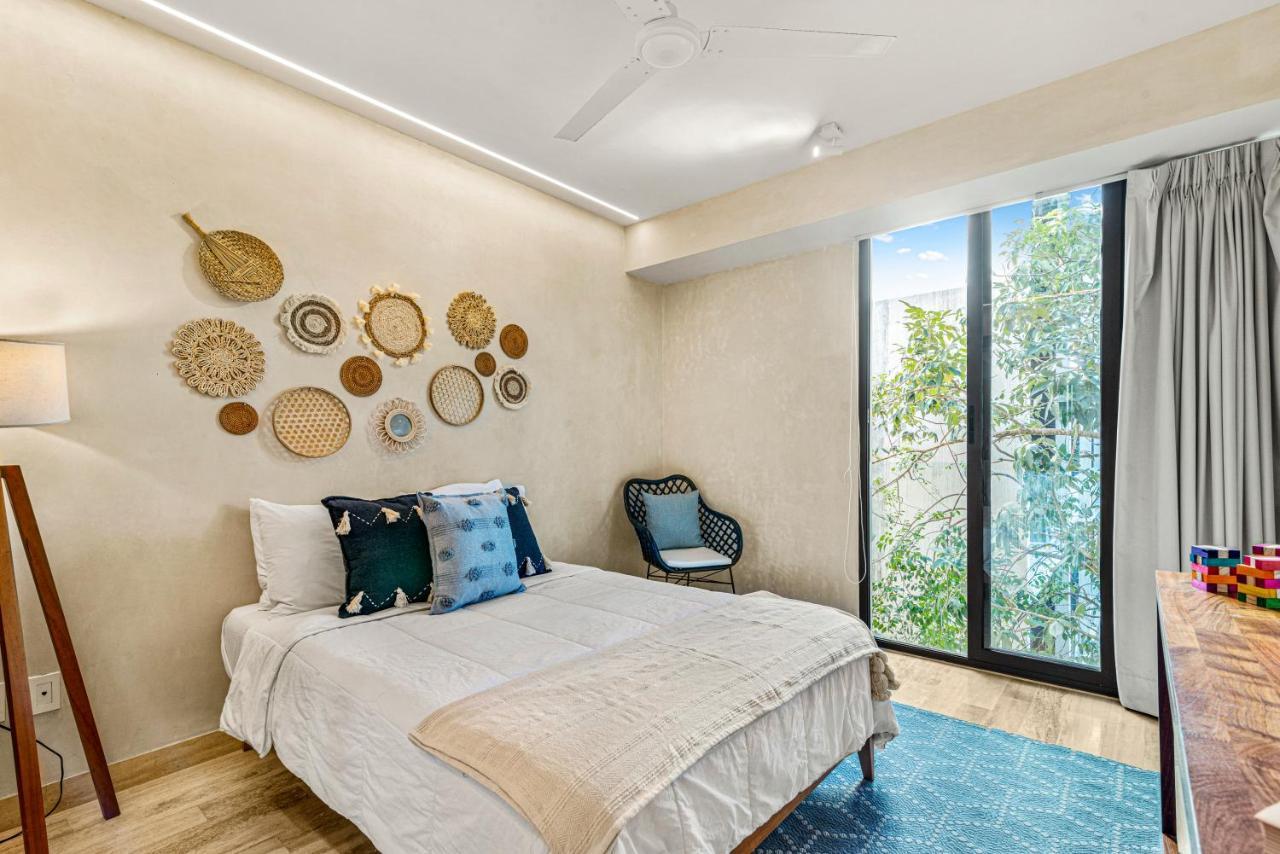 307 Amazing Jungle View Apartment.