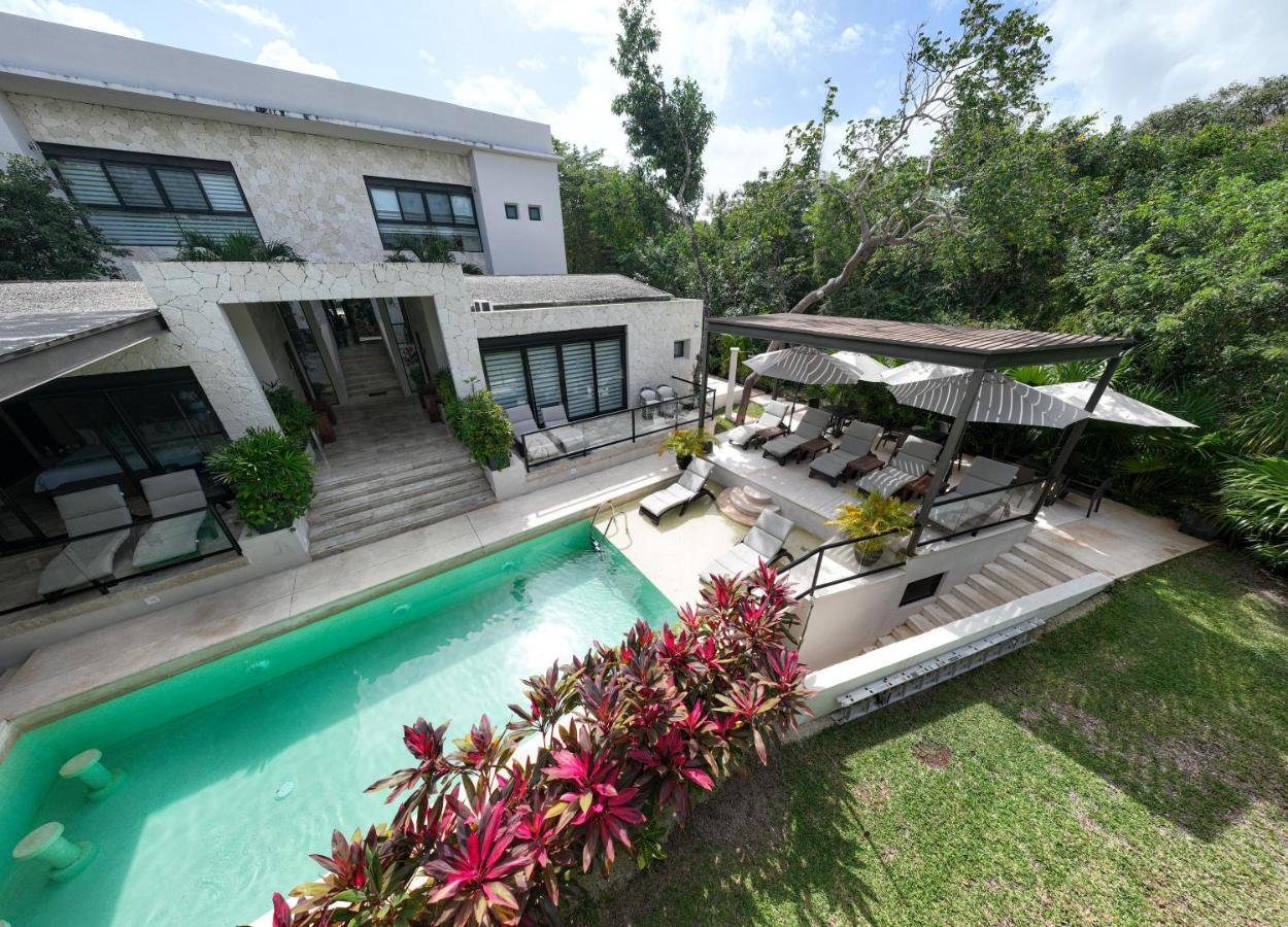 Xaha & Golf 4* Chacalal