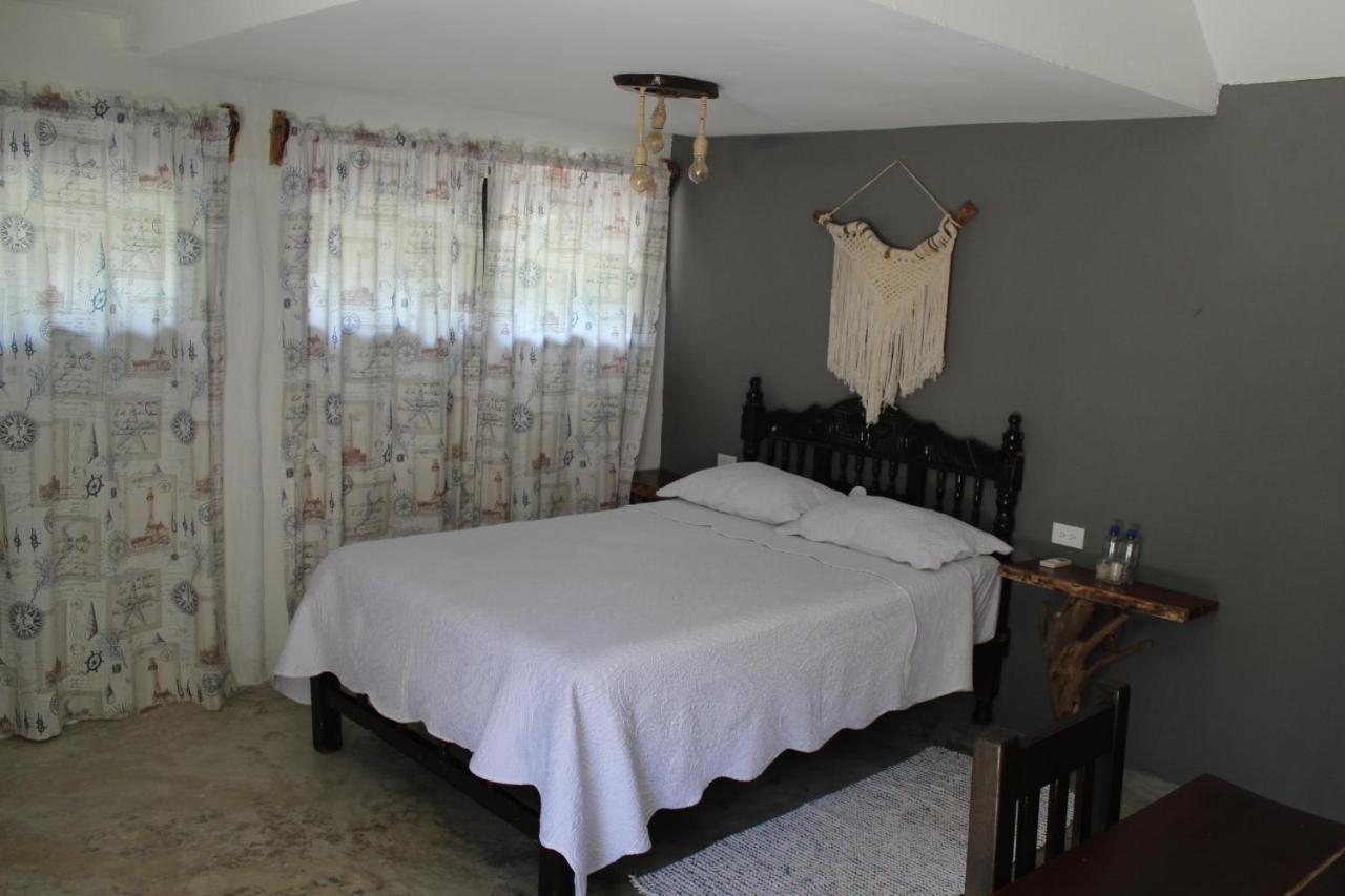 Cabanas La Alborada Hotel