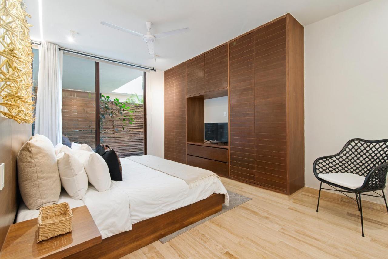 Apartment 103 Cozy With Private Terrace 2 Bedroom 2 Ba