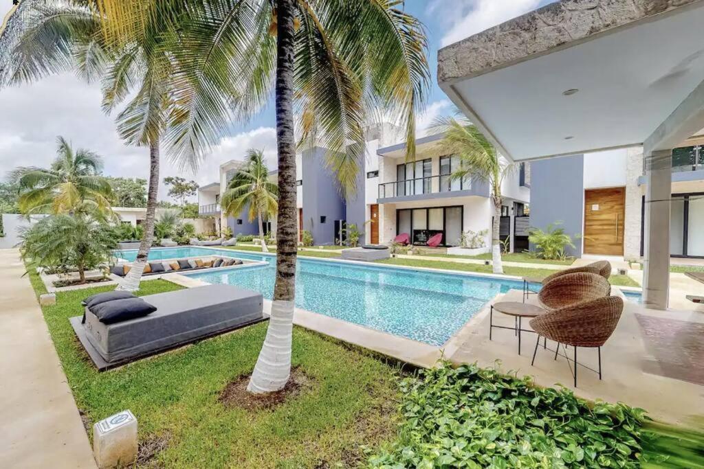 Contemporary Poolside Condo, Wi-fi - Paraiso Kaanal 101 Apartment