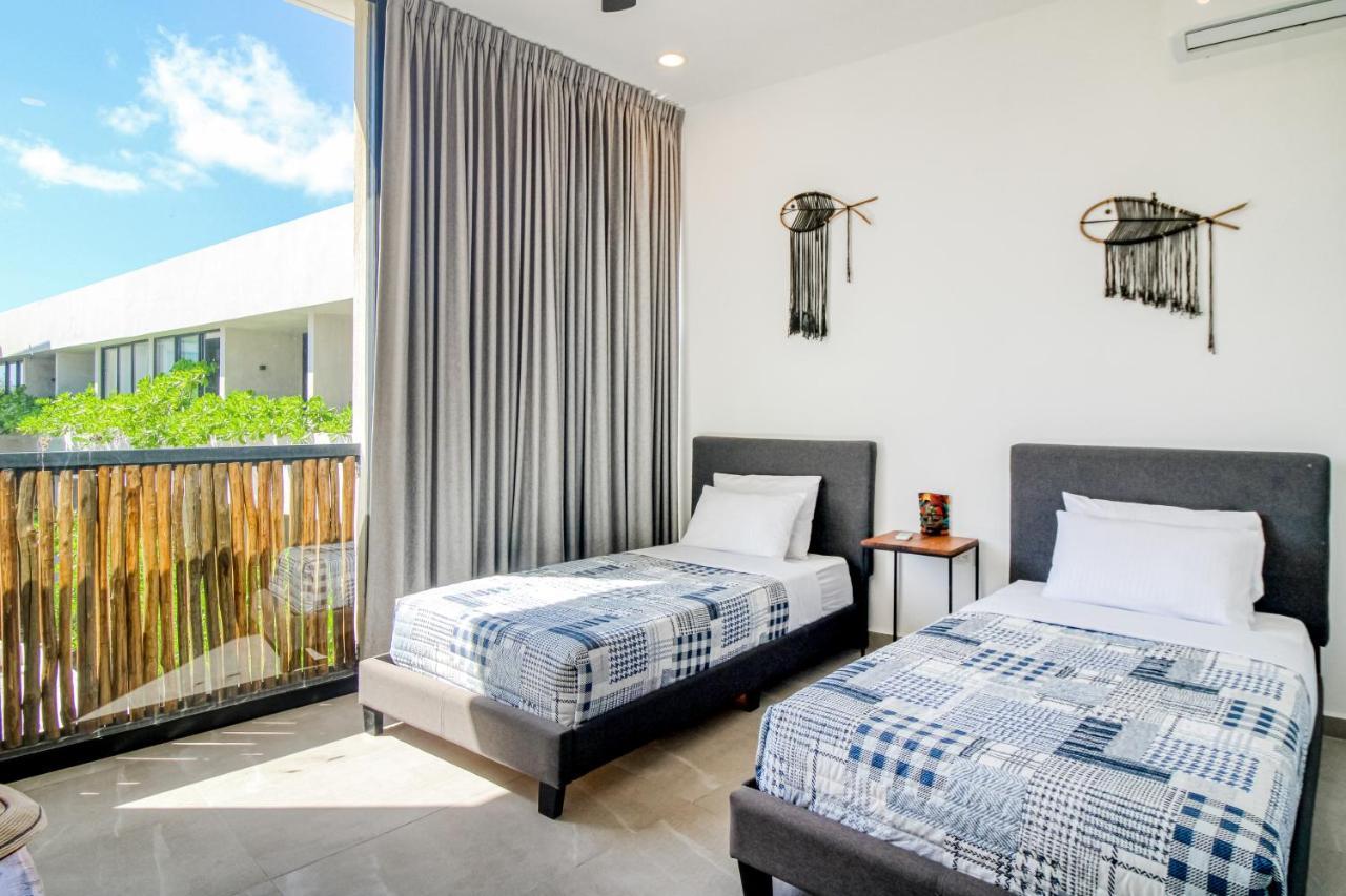Palalma Casa #32, Modern Tropics, La Veleta Apartment *
