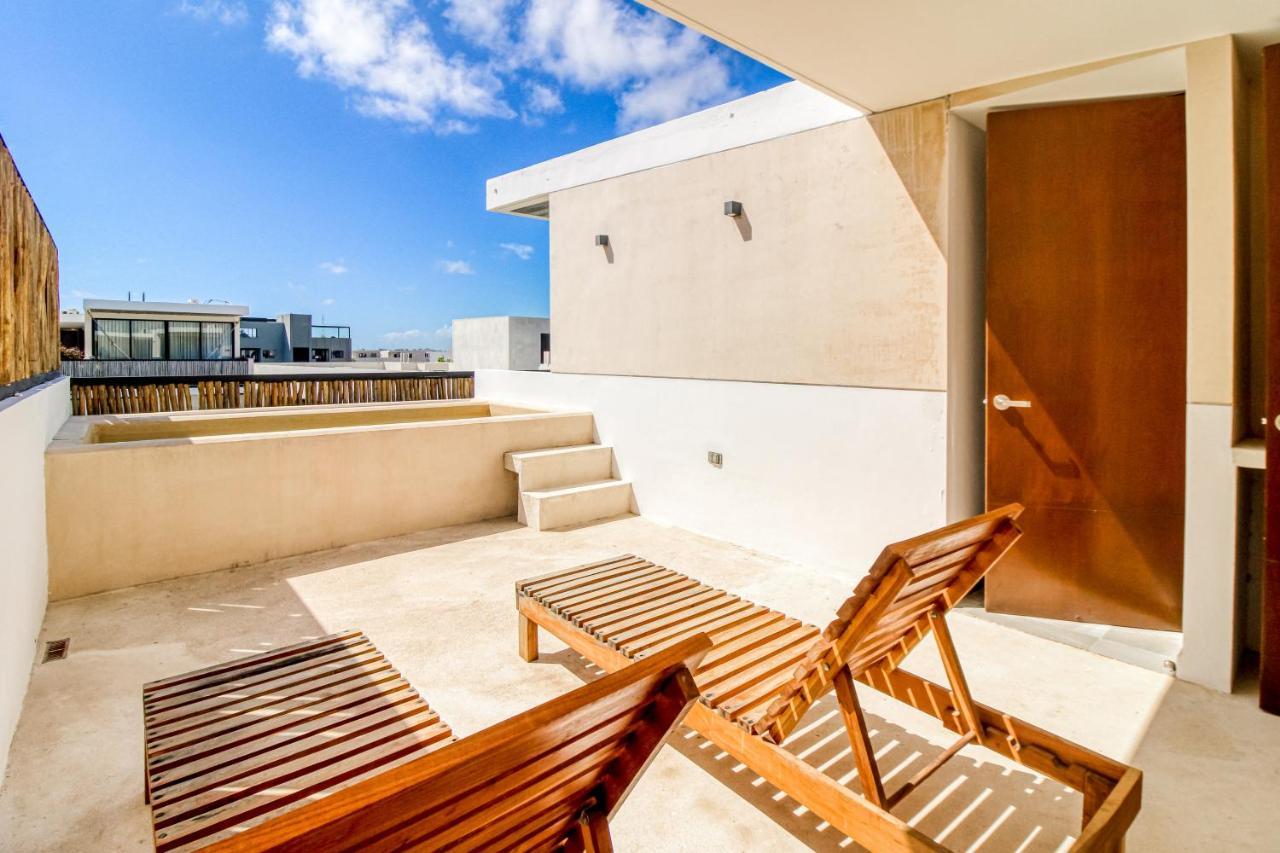 Palalma Casa #32, Modern Tropics, La Veleta Apartment