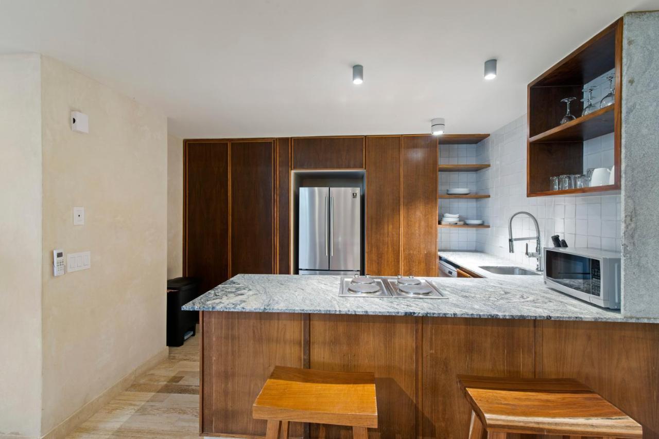 Apartment 103 Cozy With Private Terrace 2 Bedroom 2 Ba *
